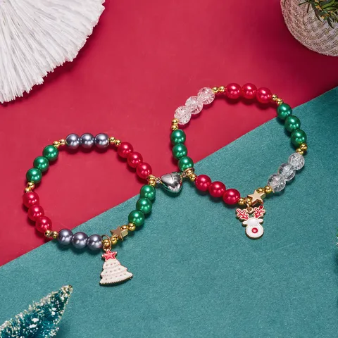 Bracelet à Perles de Noël Père Noël Renne Avec Fermoir Cœur Magnétique Rouge Vert Alliage Bracelet à Breloques Ensemble Pour Couples Cadeau
