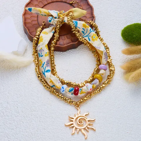 Colección de Collares de Capas de Aleación de Zinc Bohemio Con Colgante de Sol de Cuentas de Cerámica Joyería para Mujer Playa Vacaciones