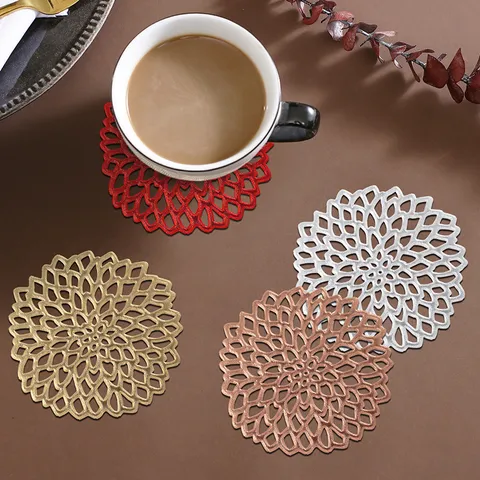 Hollow Flower PVC Coaster Placemat Heat Resistant Round Table Mat For Coffee Cup Wine Glass Dining Table Kitchen Decor