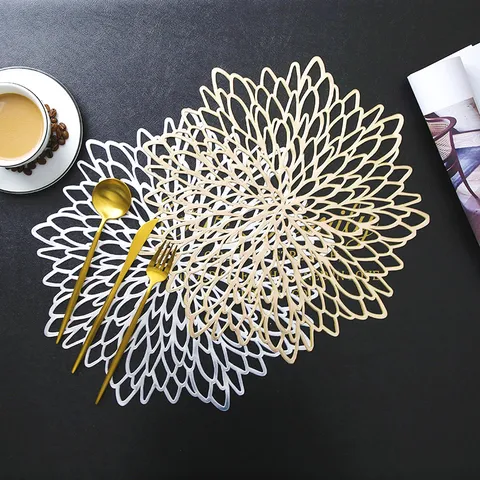 Modern Minimalist PVC Round Placemat Heat Resistant Waterproof Hollow Out Dahlia Table Mat For Dining Room Home Hotel