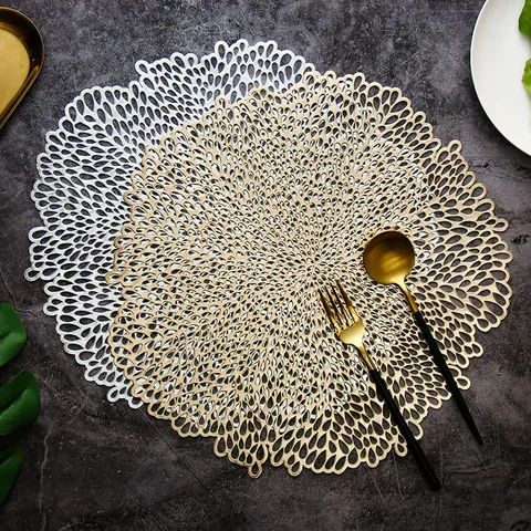 PVC Round Placemat Hollow-Out Heat Insulation Waterproof Anti-Scald Table Mat Coffee Coaster Kitchen Dining Table Decor