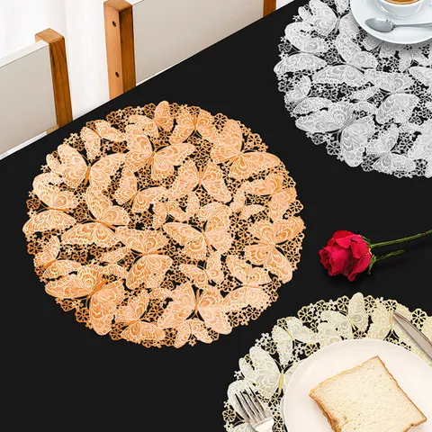 Tovaglietta Rotonda in PVC Farfalla Traforata Dorata Termoresistente Decorazione per Tavolo da Pranzo