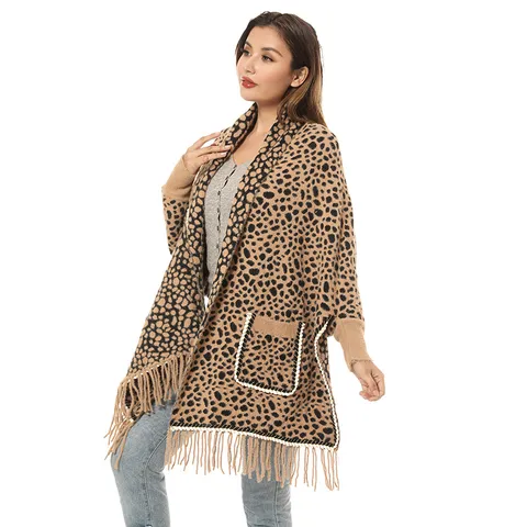 Chal de Punto con Estampado de Leopardo para Mujer con Bolsillos y Borlas Capa Cárdigan Cálida de Invierno