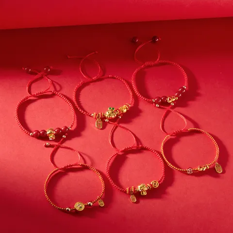 Year Of The Snake Red String Bracelet For Women Zodiac Snake Pendant Alloy Beaded Bracelet Lucky New Year Jewelry Gift