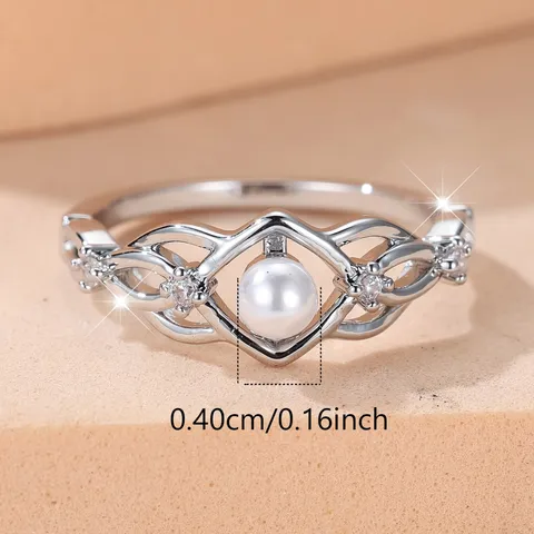 Koreanischer Sanfter Stil Künstliche Perle Gedrehter Ring Versilbertes Kupfer Hohl Design Strass Eingelegt Geometrischer Individueller Ring Damen Schmuck