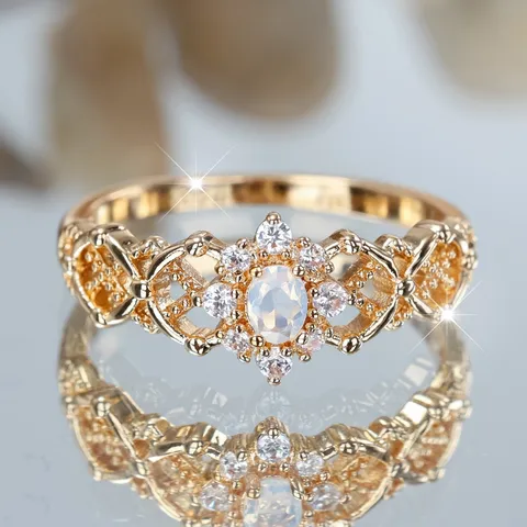 Vintage Copper Gold Plated Filigree Hollow Oval Moonstone Rhinestone Ring Geometric Flower Halo Thin Finger Ring Jewelry For Women Party