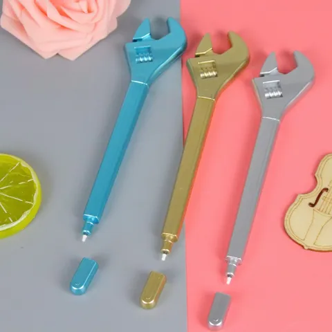 Creative Hardware Wrench Screwdriver Shaped Gel Pen Plastic Electroplated Metallic Finish Smooth Writing Fine Needle Tip Writing Sign Pen For Office School Novelty Stress Relief Gifts