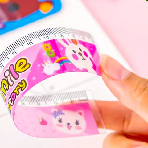 Ensemble de Papeterie en Bois et Plastique Dessin Animé pour Étudiants Comprend Crayons Règle Gomme Taille Crayon Cadeaux École