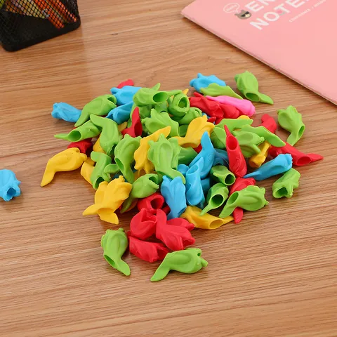 Cute Fish Shape Pencil Grips Ergonomic Plastic Writing Posture Correction Tool For Kids Students School Stationery Office Supply