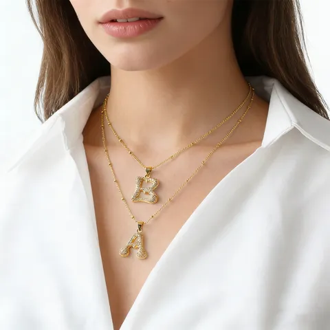 Fashion Copper Inlaid Zircon 26 English Letters Heart Pendant Necklace Full Diamond Clavicle Chain Jewelry For Women