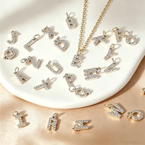 Minimalistisch Kupfer Zirkonia Englisches Buchstaben Anhänger DIY Schmuck Zubehör Gold Und Silber Plattiert Charme