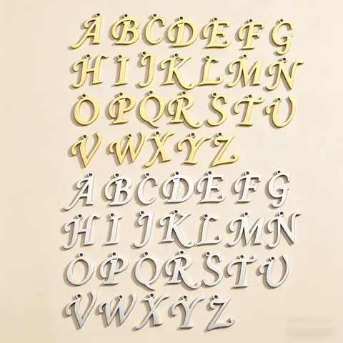 Ciondoli con Lettere Inglesi in Acciaio Inossidabile DIY Fatto a Mano Bracciale Collana Ciondoli Gioielli Accessori Alfabeto