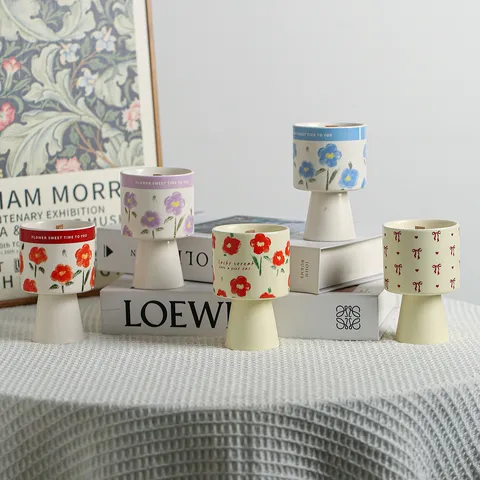 French Vintage Ceramic Aromatherapy Candle Holder Goblet European Style Relief Floral Bow Empty Candle Cup Party Decor