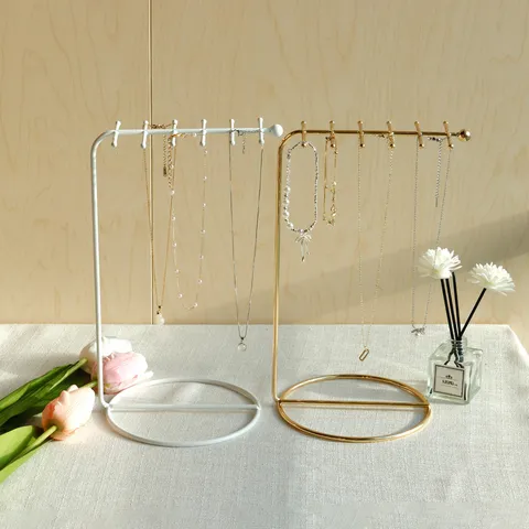 Creative Iron Art Necklace Display Stand Minimalist Jewelry Organizer Rack With Hooks Stable Round Base For Pendants Bracelets Exhibition