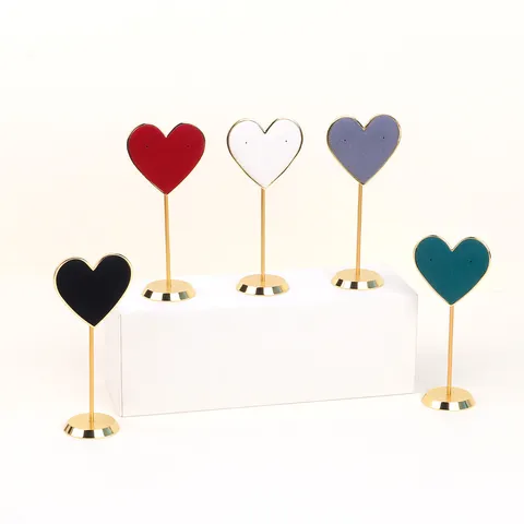 Herzförmiger Ohrring-Display-Ständer Mikrofaser-Metall-Schmuckhalter Ohrstecker-Organizer Boutique-Display-Rack Gold Metallbasis