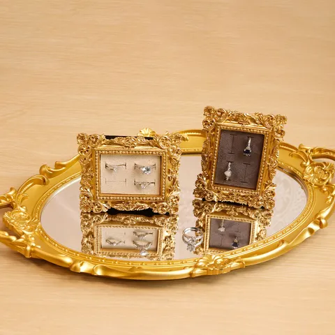 Vintage Gold Harz Schmuck Tablett Nordischer Stil Relief Blumenrahmen Ring Organizer Halter Samt Schmuck Aufbewahrung Fotografie Requisiten