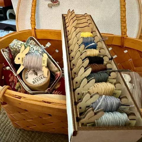 Wooden Animal Thread Spool Set Boxwood Creative Handmade Storage Sewing Supplies Rabbit Cat Sheep Dog Holder
