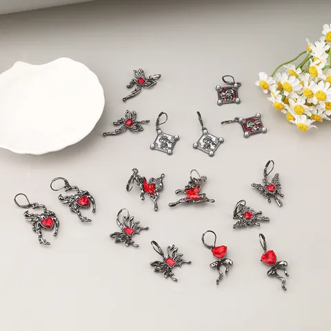 Gothic Dark Style Black Spider Butterfly Blood Moon Red Rhinestone Earrings Vintage Alloy Party Jewelry Gift For Women