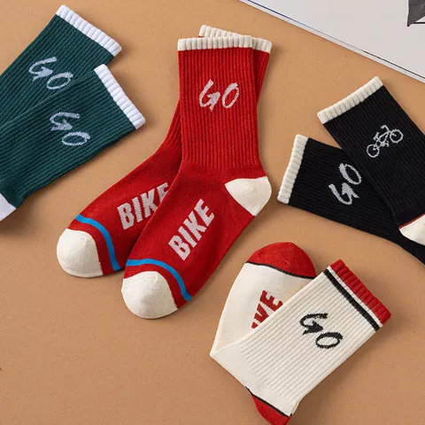 Unisex Casual Cotton Blend Crew Socks Breathable Athletic Skateboard Socks With Letter And Bicycle Pattern