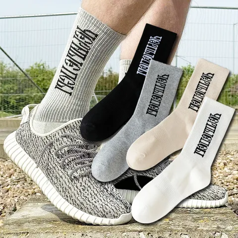 Unisex Casual Cotton Crew Socken Letter Pattern Comfort Breathable Daily Wear Fashion Socks For Men And Women