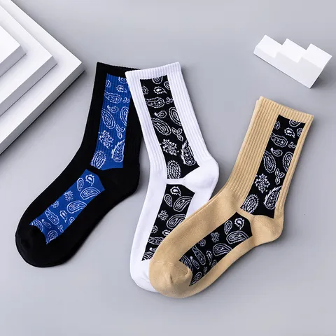 Unisex Paisley Vertical Stripe Crew Socks Casual Skateboard Cotton Blend Long Socks Fashion Streetwear Apparel