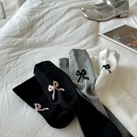 Calcetines de Media Caña de Algodón Casual para Mujer Diseño de Lazo Dulce Color Sólido Moda Suave Transpirable Diario