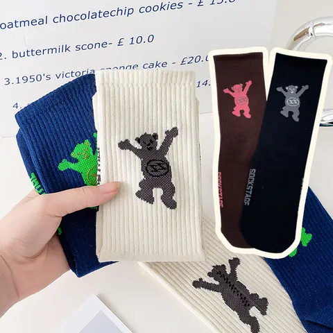 Unisex Cotton Cartoon Bear Crew Socks Casual High Tube Couple Fashion Streetwear Long Socks