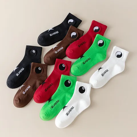 Unisex Cotton Blend Casual Crew Socks Streetwear Skater Black 8 Ball And Bagua Embroidery Fashion Mid Tube Socks