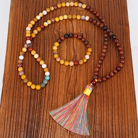 Collier Mala en Pierre Naturelle Fait Main Avec Gland Multicolore Style Ethnique Bohème Colliers de Perles de Méditation Yoga Bijoux Femme