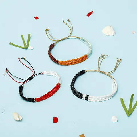 Bohemio Hecho a Mano Perlas Multicapa Pulsera de Mostacilla Colorida Cuentas de Vidrio Pulsera Ajustable para Mujer Vacaciones