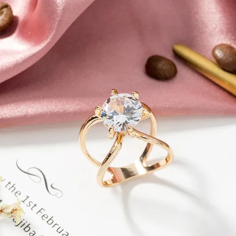 Hebilla de Bufanda Creativa de Tres Anillos Anillo de Chal de Metal Strass Anillo de Bufanda Minimalista Accesorios de Moda para Mujeres