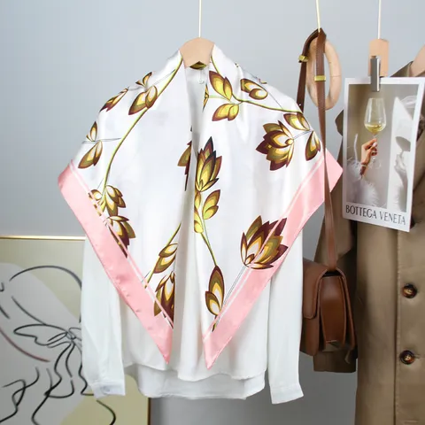 Mujeres Moda Pañuelo de Satén Estampado Floral Gran Pañuelo Cuadrado Estilo Literario Chal Ligero Pañuelo Para Uso Diario