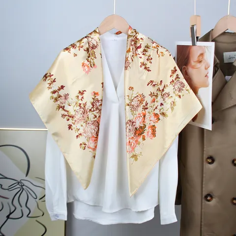 Pañuelo Cuadrado de Satén Estampado Floral Botánico Vintage para Mujer Sensación Seda para Cabello Cuello Cabeza Bufanda Chal de Viaje Diario