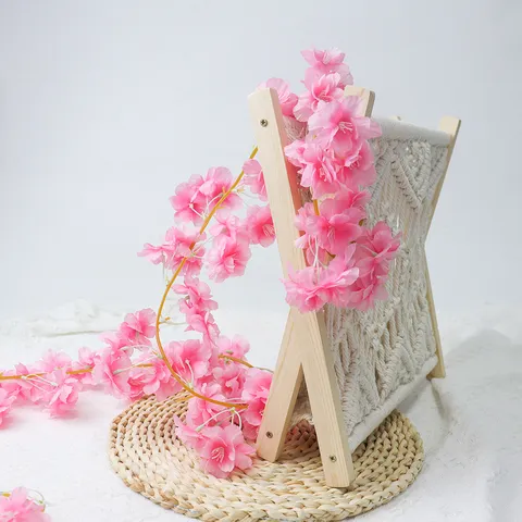 Enredadera de Flores de Cerezo Artificiales Tela de Seda Mimbre Floral Denso para Decoración de Hogar Centro Comercial Aire Acondicionado