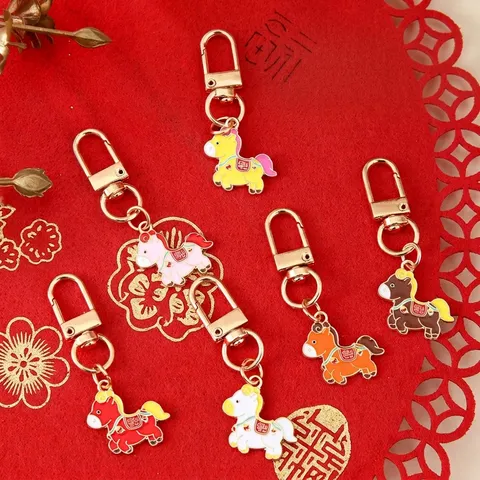 Chinese Style Cute Zodiac Horse Keychain Metal Lucky Pendant Enamel Animal Key Ring Bag Charm Luck New Year Gift Accessories