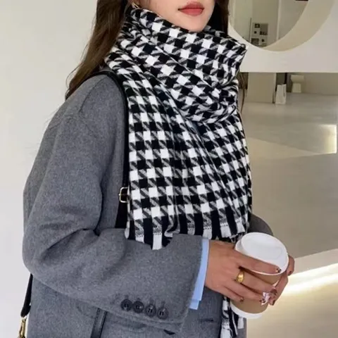 Women Houndstooth Scarf Autumn Winter Warm Tassel Shawl Wrap Soft Preppy Style Fashionable Scarf For Casual Outdoor Wearing