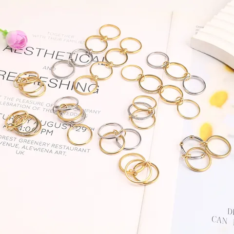 Niche Minimalist Titanium Steel Stackable Rings For Women Three Layer Interlocking Gold Silver Rhinestone Fashion Jewelry Accessory