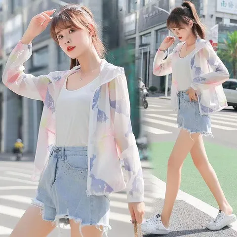 Women Sun Protection Jacket Thin Lightweight Hooded Zipper Coat Breathable Polyester Printed Outdoor Sunscreen Top Summer Wear
