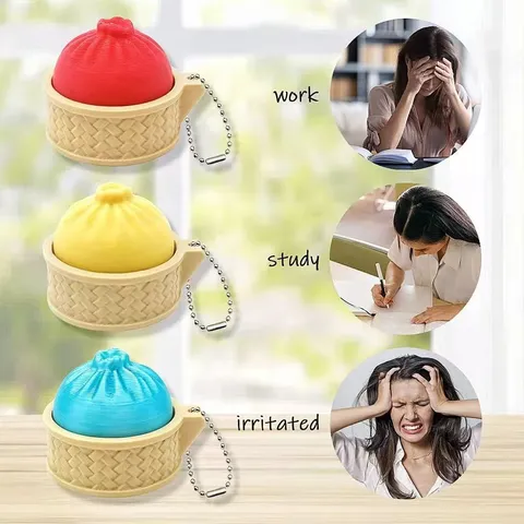3D Printed Steamed Bun In Steamer Basket Squishy Stress Relief Toy Resin Realistic Food Keychain Pendant Desk Ornament