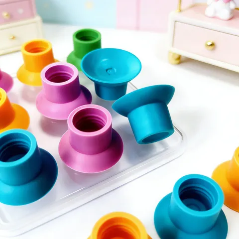 Sensorisches Saugnapf-Spielzeug TPR Giraffe Roboter Pop Tubes Stressabbau-Spielzeug Mehrfarbig DIY Fidget Spielzeug Für Kinder