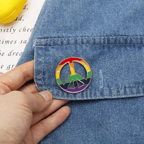 Creative Rainbow Peace Sign Symbol Brooch Pin Alloy Enamel Colorful Geometry Badge For Men Women Daily Travel Accessories