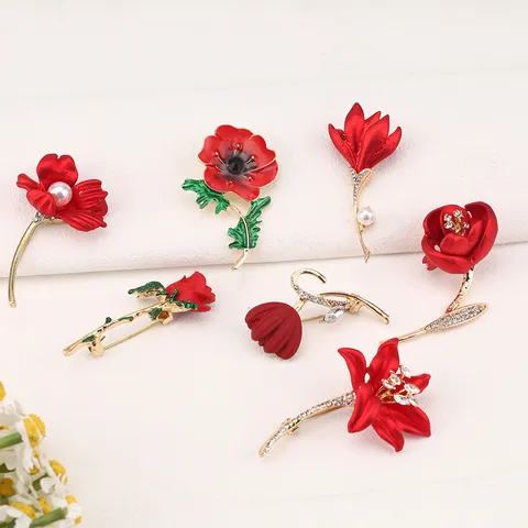 Elegant Red Rose Flower Brooch for Women Zinc Alloy Rhinestone Artificial Pearl Floral Corsage Suit Pin Jewelry Gift Accessory