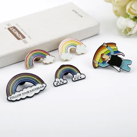 Creative Cartoon Rainbow Enamel Brooch Pin Alloy Multi Color Cloud Badge Follow Your Daydream Inspirational Quote Clothing Backpack Jewelry Pin Gift