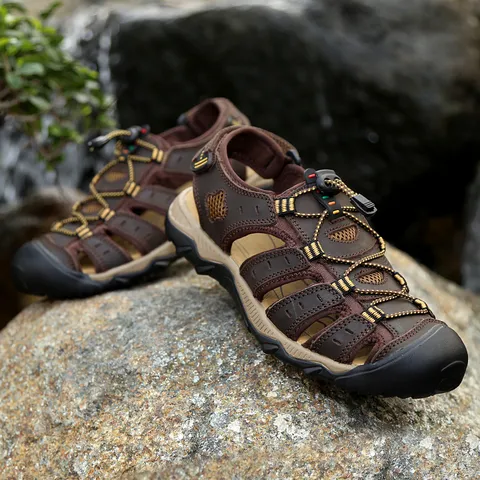 Heren Outdoor Gesloten Teen Sandalen Echt Rundleder Ademend Mesh Strand Wandelschoenen Antibotsing Antislip Casual Zomer Schoenen