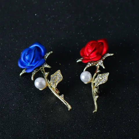 Fashion Alloy Rhinestone Rose Flower Brooch Elegant Red Blue Enamel Pin Artificial Pearl Jewelry Accessories For Women Men
