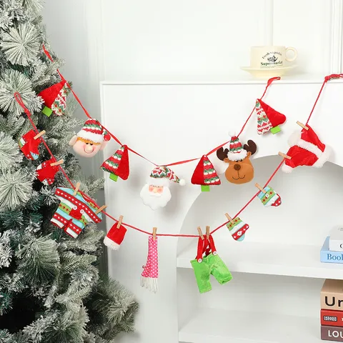 Christmas Banner Garland Hanging Decoration With Miniature Knitted Clothes Reindeer Santa Claus Wood Clips For Festive Party Home Decor