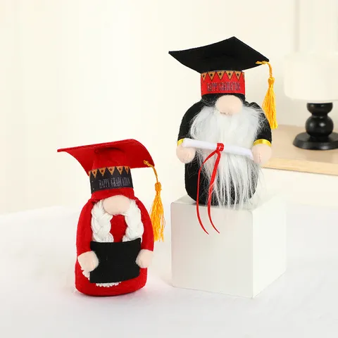 Gnome de Remise des Diplômes Poupée sans Visage Avec Chapeau de Docteur Gland Décoration Étudiant Cadeau Ornement en Peluche