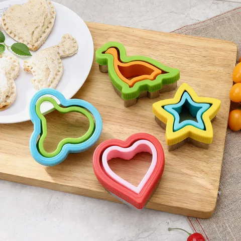 Stampo Tagliare per Panini in Acciaio Inossidabile Pane a Cartoni Animati Taglierina per Toast di Dinosauro Stampo per Biscotti di Cottura Creativo Utensili da Cucina