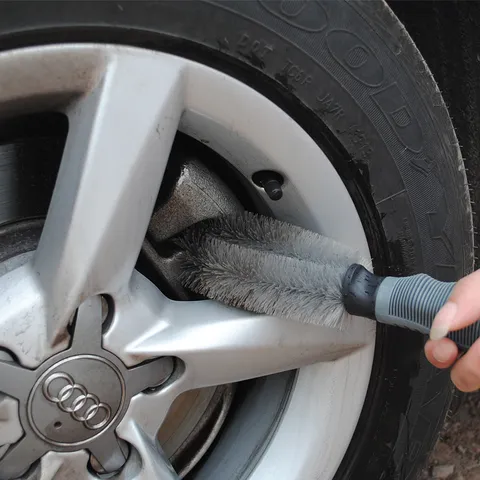 Brosse pour Jantes de Voiture Outil de Nettoyage de Pneus Outil de Nettoyage de Moyeux avec Manche en Plastique PP et Poils Denses