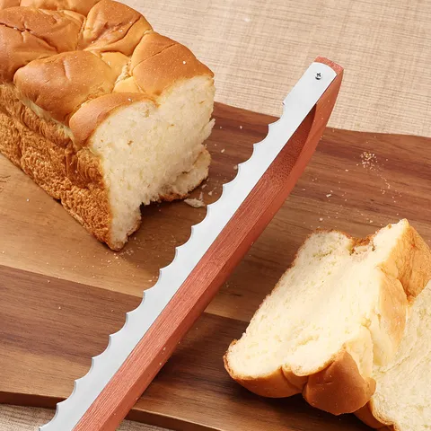 Ergonomic Wooden Bread Knife Toast Serrated Bread Cutting Tool Kitchen Tool For Sandwich Slicing Bakery